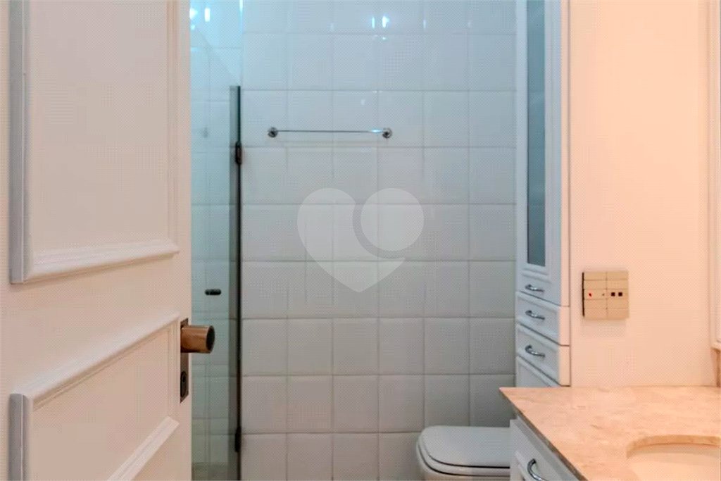 Apartamento à venda com 4 quartos, sendo 2 suítes, em Paraíso do Morumbi, São Paulo, SP