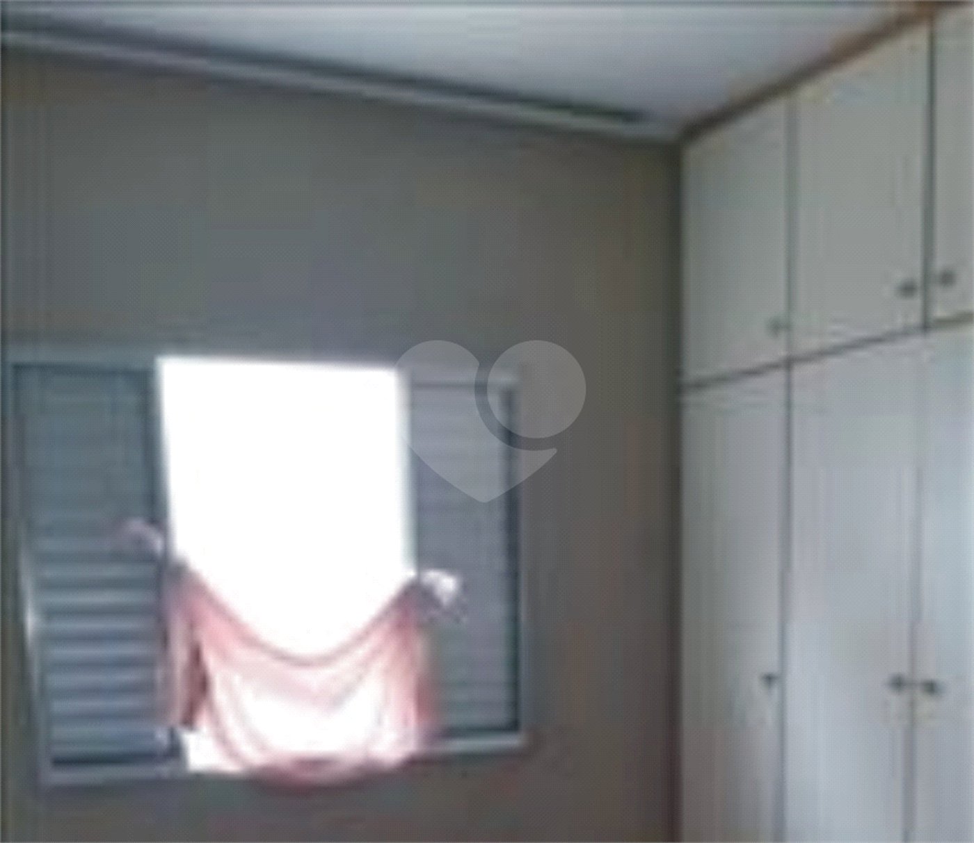Casa à venda com 3 quartos, sendo 1 suíte, em Santa Teresinha, São Paulo, SP