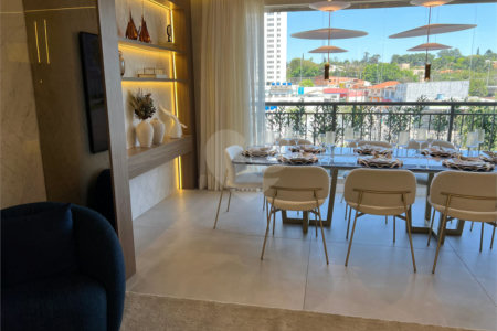Apartamento à venda com 3 suítes em Vila Mascote, São Paulo, SP