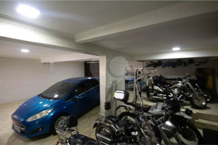 Casa à venda com 5 quartos, sendo 4 suítes, em Vila Maria Alta, São Paulo, SP