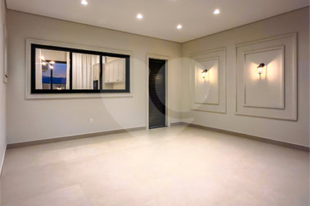 Casa à venda com 3 suítes no condomínio Residencial Dona Maria Candida, Indaiatuba - SP