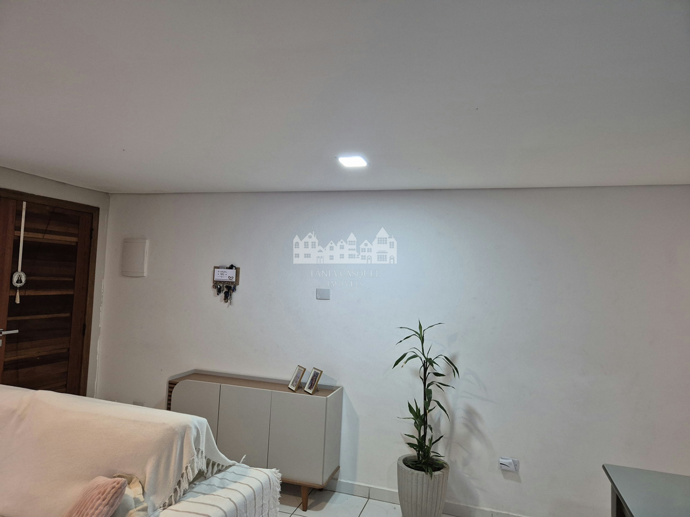 Casa à venda no Bairro Imperial – Atibaia | 2 dormitórios, suíte, 2 vagas e área gourmet