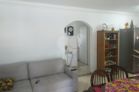 Chácara à venda com 3 quartos em Chácara Alvorada, Indaiatuba, SP