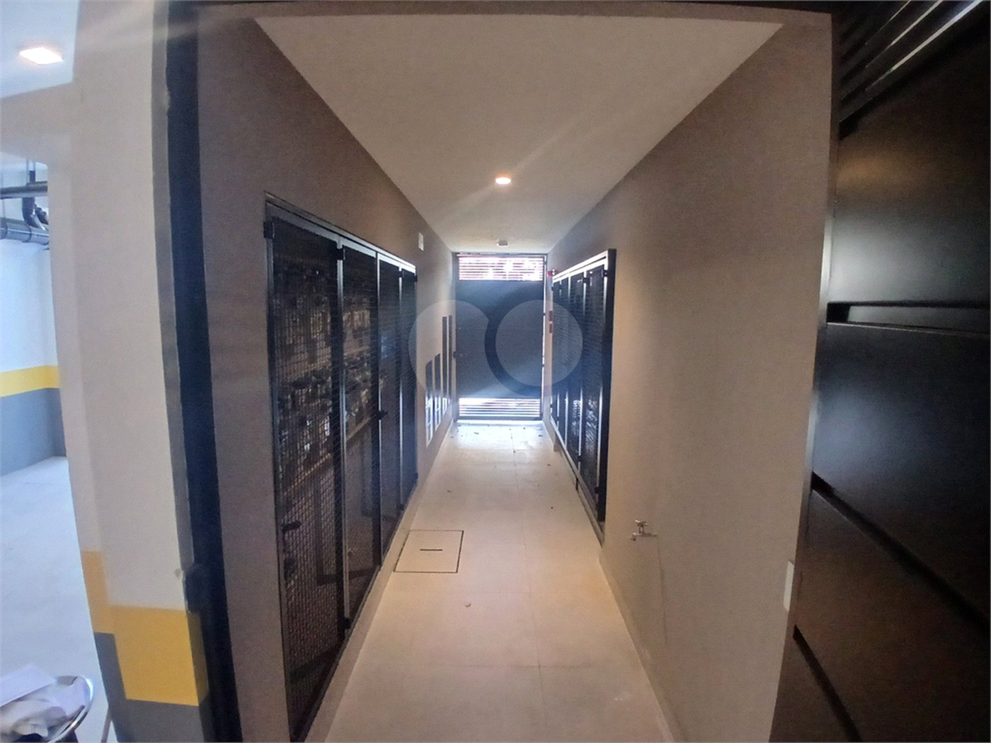 Casa à venda com 1 quarto no condomínio Sintra, São Paulo - SP