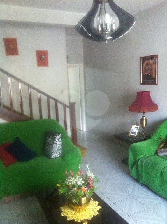Sobrado à venda com 2 quartos em Santana, São Paulo, SP
