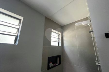Sobrado à venda com 3 quartos, sendo 1 suíte, em Jardim das Vertentes, São Paulo, SP