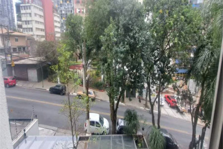 Apartamento à venda com 3 quartos, sendo 1 suíte, em Pinheiros, São Paulo, SP