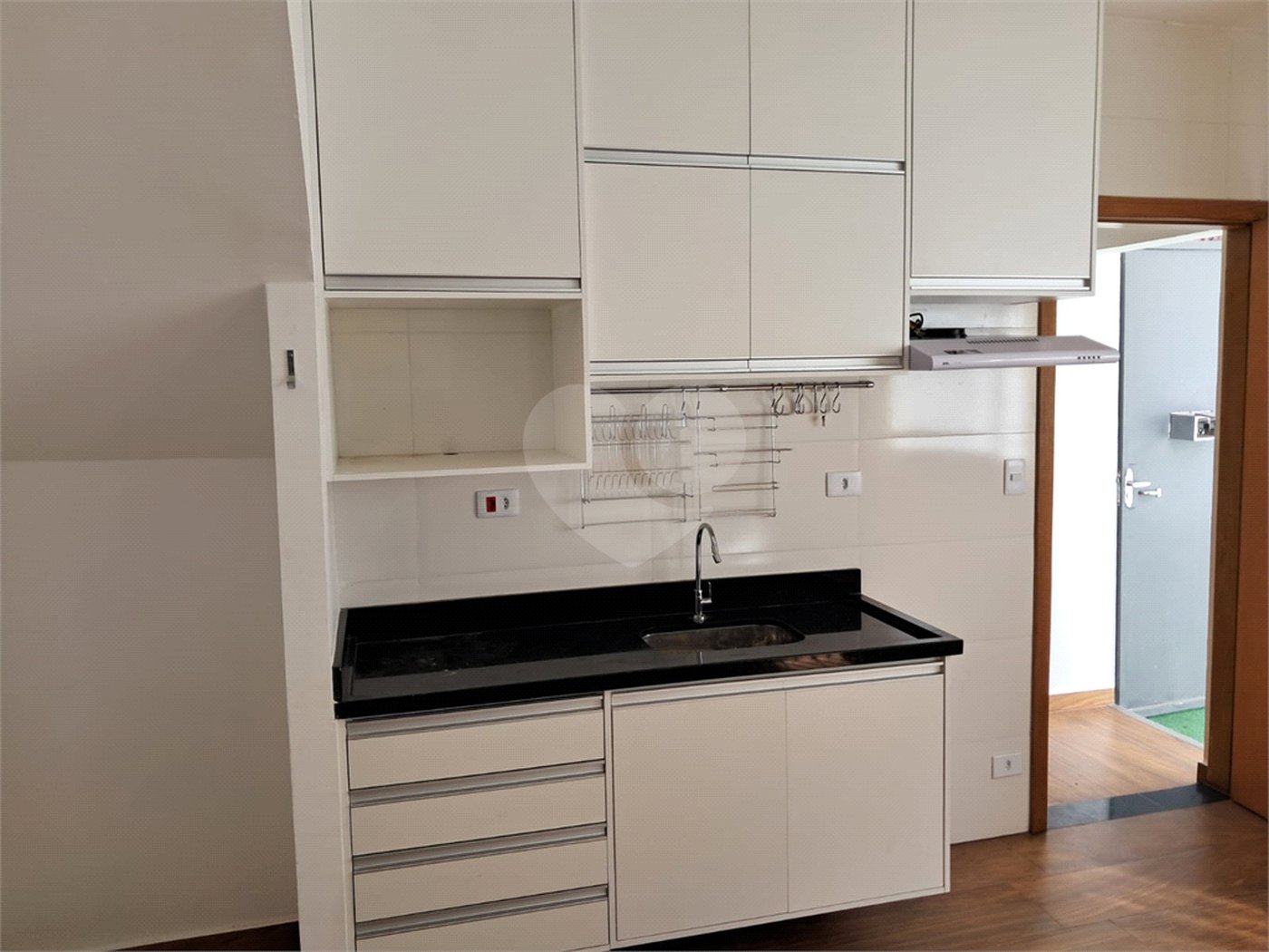 Casa para alugar com 1 suíte no condomínio Sem Nome, São Paulo - SP