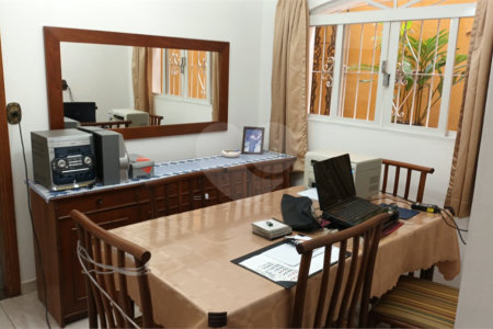 Casa à venda com 3 suítes no condomínio Vila Maria, São Paulo - SP