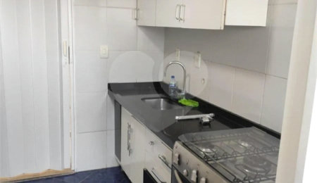 Apartamento à venda com 2 quartos em Jardim Taboão, São Paulo, SP