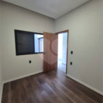 Casa à venda com 3 quartos, sendo 1 suíte,  no condomínio Horto Florestal Villagio, Sorocaba - SP