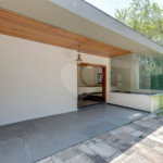 Casa à venda com 5 quartos, sendo 3 suítes, no condomínio Granja do Morumbi, São Paulo - SP