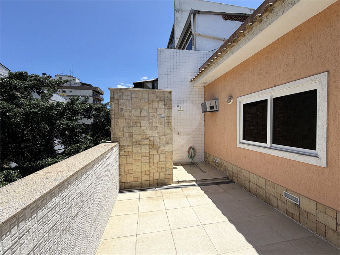 Cobertura à venda com 3 quartos, sendo 1 suíte, em Tijuca, Rio de Janeiro, RJ