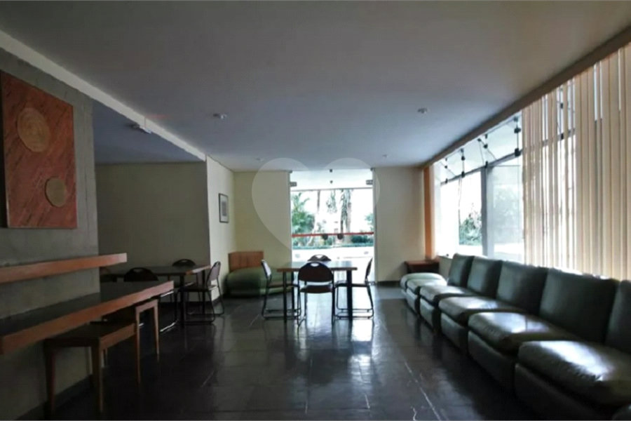Apartamento à venda com 3 quartos, sendo 1 suíte, em Vila Andrade, São Paulo, SP