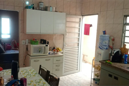 CASA A VENDA NO JARDIN JACOBUCI