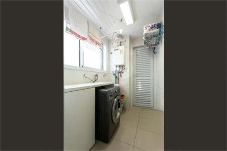 Apartamento à venda com 3 suítes em Vila Olímpia, São Paulo, SP
