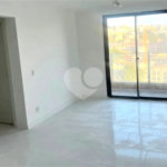 Apartamento à venda com 2 quartos em Santo Cristo, Rio de Janeiro, RJ