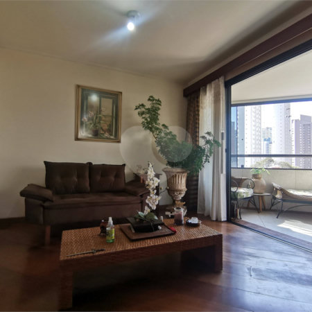 Apartamento à venda com 3 quartos, sendo 1 suíte, em Vila Andrade, São Paulo, SP