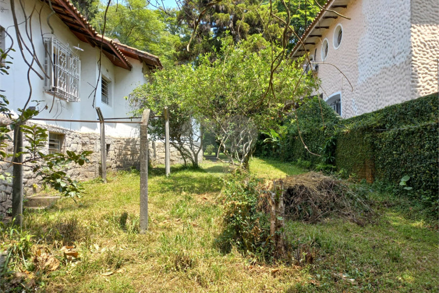 Terreno à venda com 2 quartos, sendo 1 suíte, em Jardim Floresta, São Paulo, SP