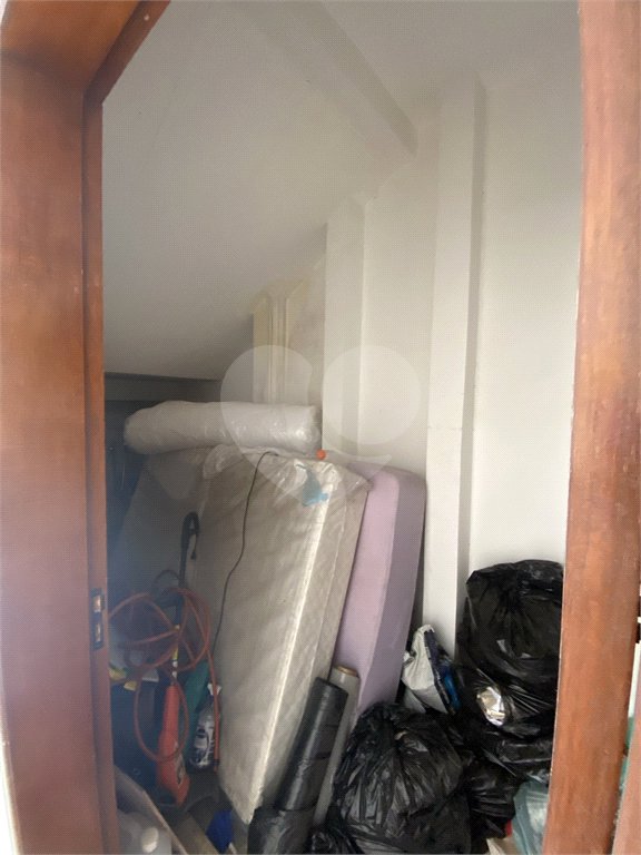 Sobrado à venda com 3 quartos, sendo 1 suíte,  em Jardim Vila Galvão, Guarulhos, SP