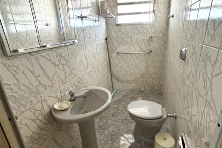 Sobrado à venda com 3 quartos, sendo 1 suíte,  em Jardim Santa Emília, São Paulo, SP
