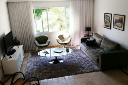 Casa à venda com 4 suítes em Granja Julieta, São Paulo, SP