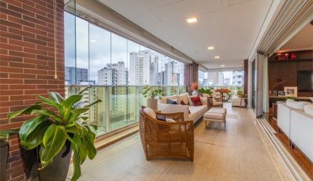 Apartamento à venda com 4 suítes em Campo Belo, São Paulo, SP