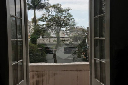 Sobrado à venda com 4 quartos, sendo 1 suíte, em Perdizes, São Paulo, SP