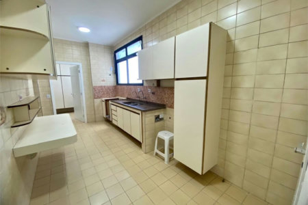 Apartamento Residencial à venda, Centro, Guarujá - AP1482.