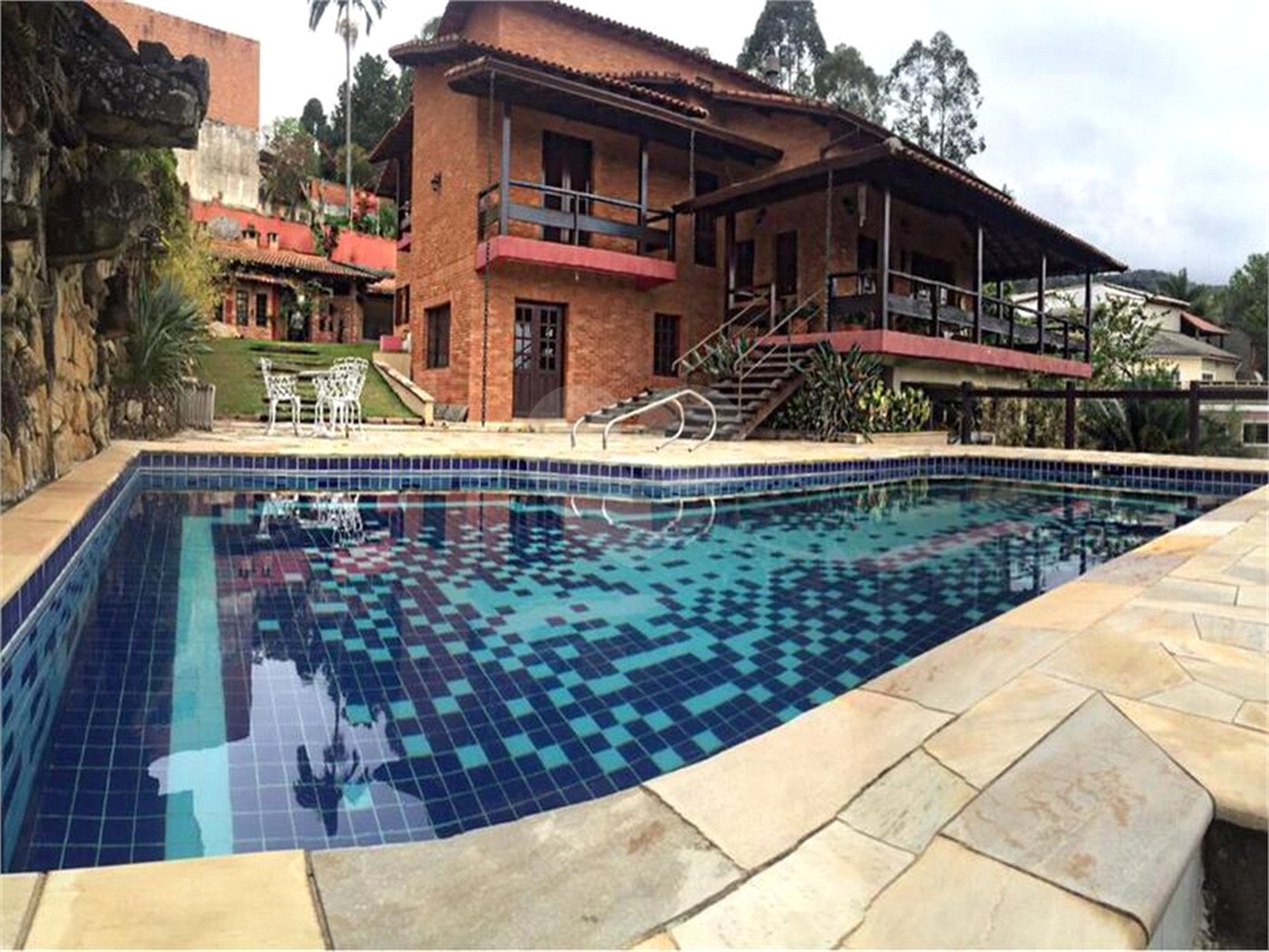 Casa à venda com 5 suítes em Alpes de Caieiras, Caieiras, SP