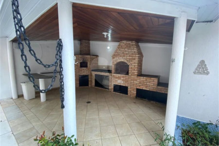 Casa à venda com 4 quartos, sendo 3 suítes, no condomínio Villas Nova Tatuapé I, São Paulo - SP
