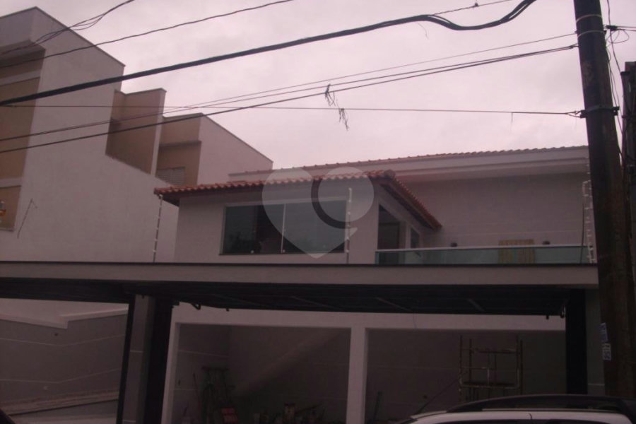 Sobrado à venda com 2 suítes em Vila Irmãos Arnoni, São Paulo, SP