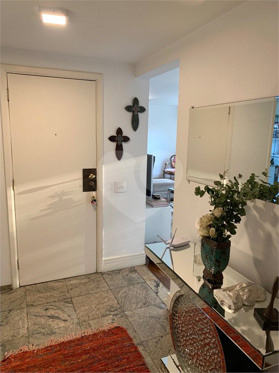Apartamento à venda com 4 quartos, sendo 1 suíte, em Chácara Santo Antônio, São Paulo, SP