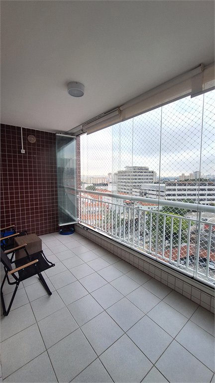 Apartamento à venda com 3 quartos, sendo 1 suíte, em Vila Paiva, São Paulo, SP