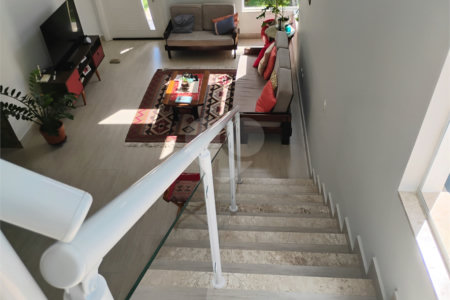 Casa à venda com 3 quartos, sendo 1 suíte, no condomínio Ibi Aram 1, Itupeva - SP