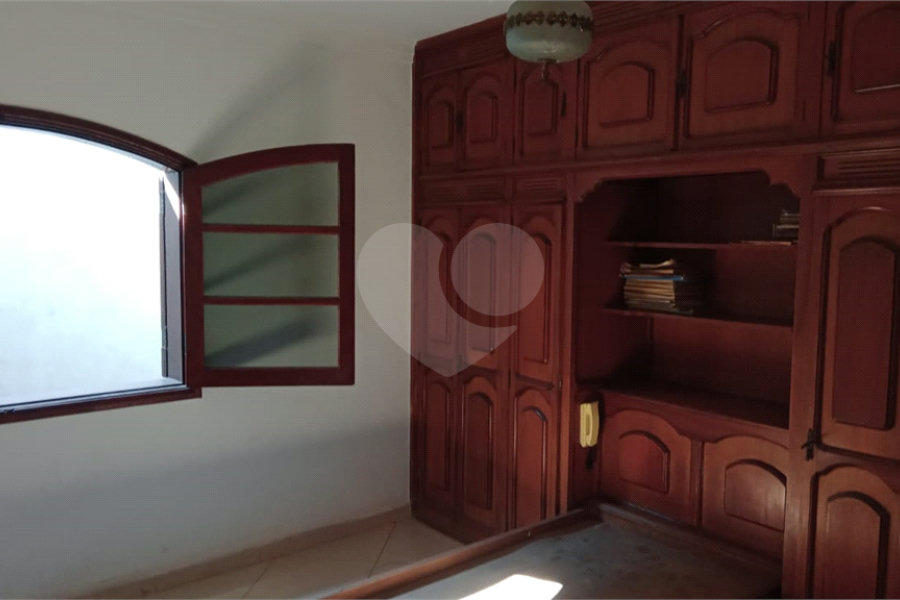Sobrado à venda com 4 quartos, sendo 1 suíte, em Vila Rosália, Guarulhos, SP
