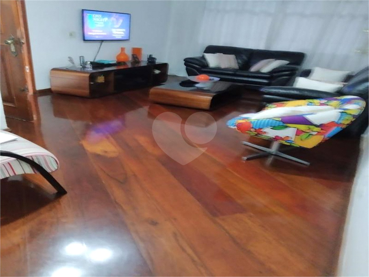 Sobrado à venda com 3 quartos, sendo 2 suítes, em Jardim Santa Emília, São Paulo, SP