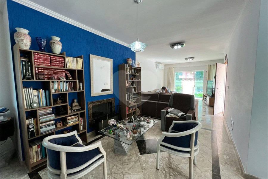 Casa à venda com 4 suítes no condomínio Residencial Cantareira, São Paulo - SP
