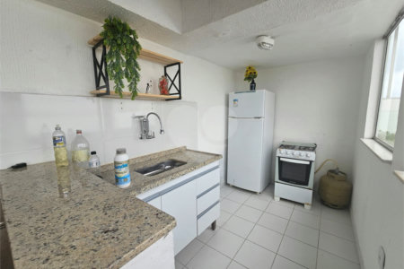 Cobertura à venda com 3 quartos, sendo 1 suíte,  no Centro, Cabo Frio, RJ
