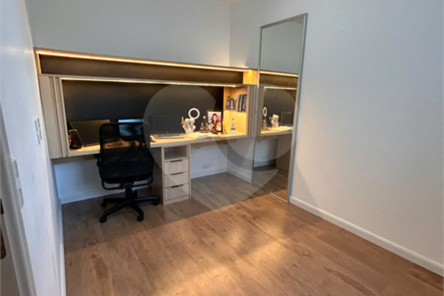 Apartamento à venda com 3 quartos, sendo 1 suíte, em Vila Andrade, São Paulo, SP