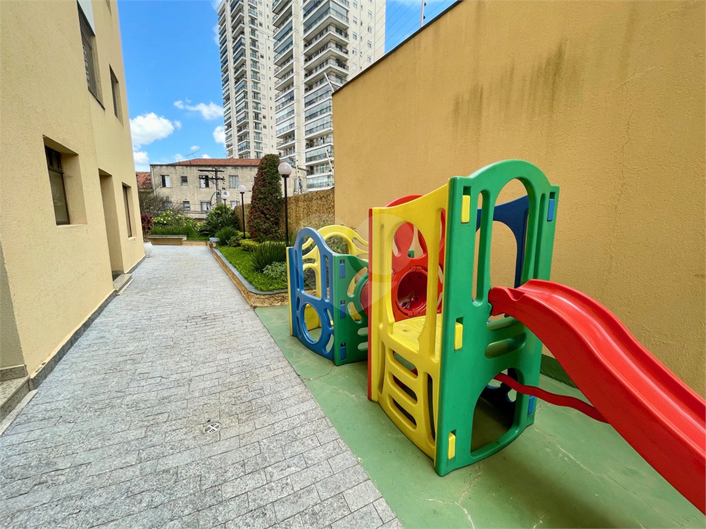Apartamento à venda com 3 quartos, sendo 2 suítes,  em Água Fria, São Paulo, SP