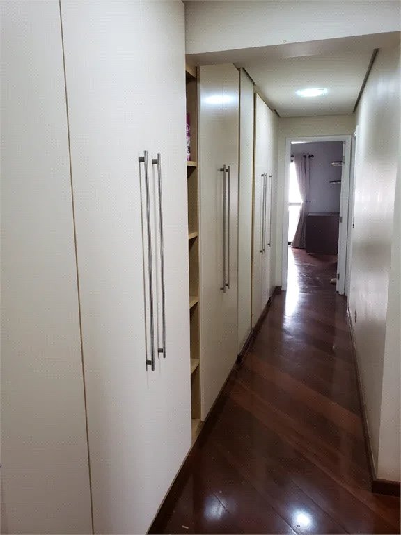 Apartamento à venda com 4 quartos, sendo 2 suítes,  em Vila Andrade, São Paulo, SP