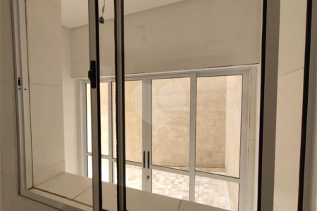 Casa para alugar com 2 suítes no condomínio Residencial Atucuri, São Paulo - SP