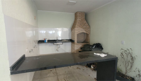 Sobrado à venda com 4 quartos, sendo 2 suítes,  em Vila Irmãos Arnoni, São Paulo, SP