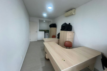 Sala Comercial para Locação Anual no Helbor Offices Santos | Moderna, Mobiliada e Pronta para Uso