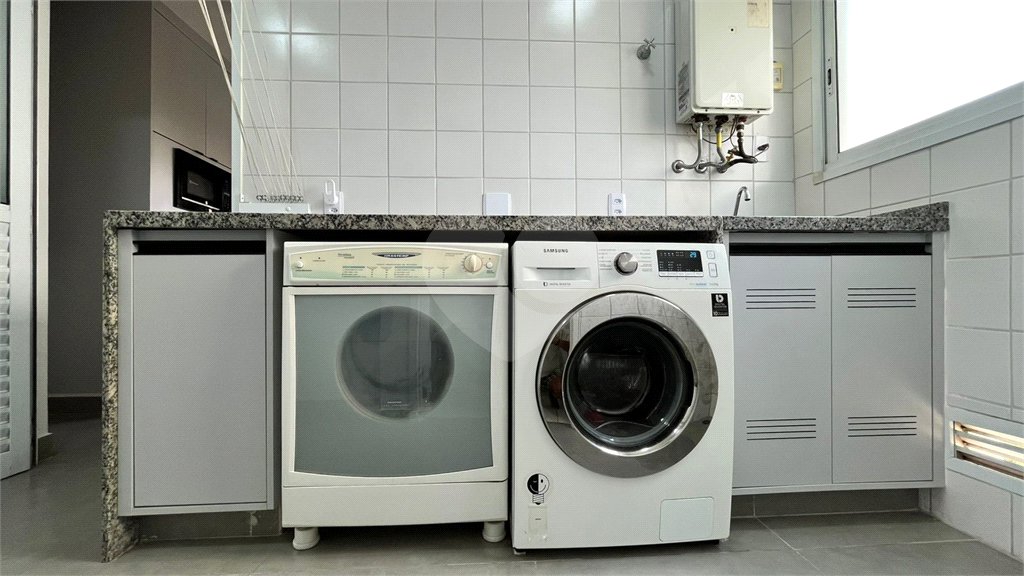 Apartamento à venda com 4 quartos, sendo 3 suítes, em Cambuci, São Paulo, SP