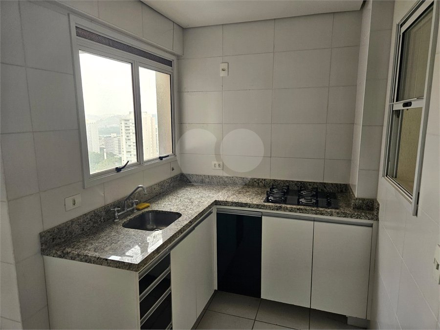Apartamento para alugar com 2 quartos, sendo 1 suíte, em Chácara Santo Antônio, São Paulo, SP