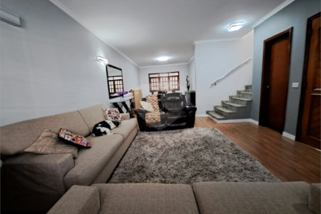 Sobrado à venda com 3 quartos, sendo 1 suíte, em Vila Gomes Cardim, São Paulo, SP