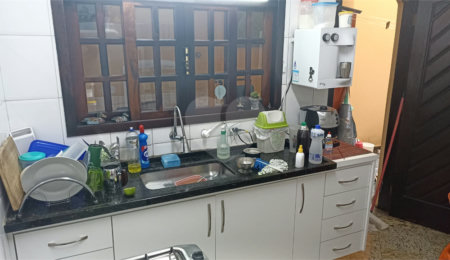 Casa à venda com 4 quartos, sendo 1 suíte,  em Vila Guilherme, São Paulo, SP