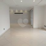 Apartamento 3 suítes, varanda gourmet, 3 vagas em Condomínio Clube na Mooca